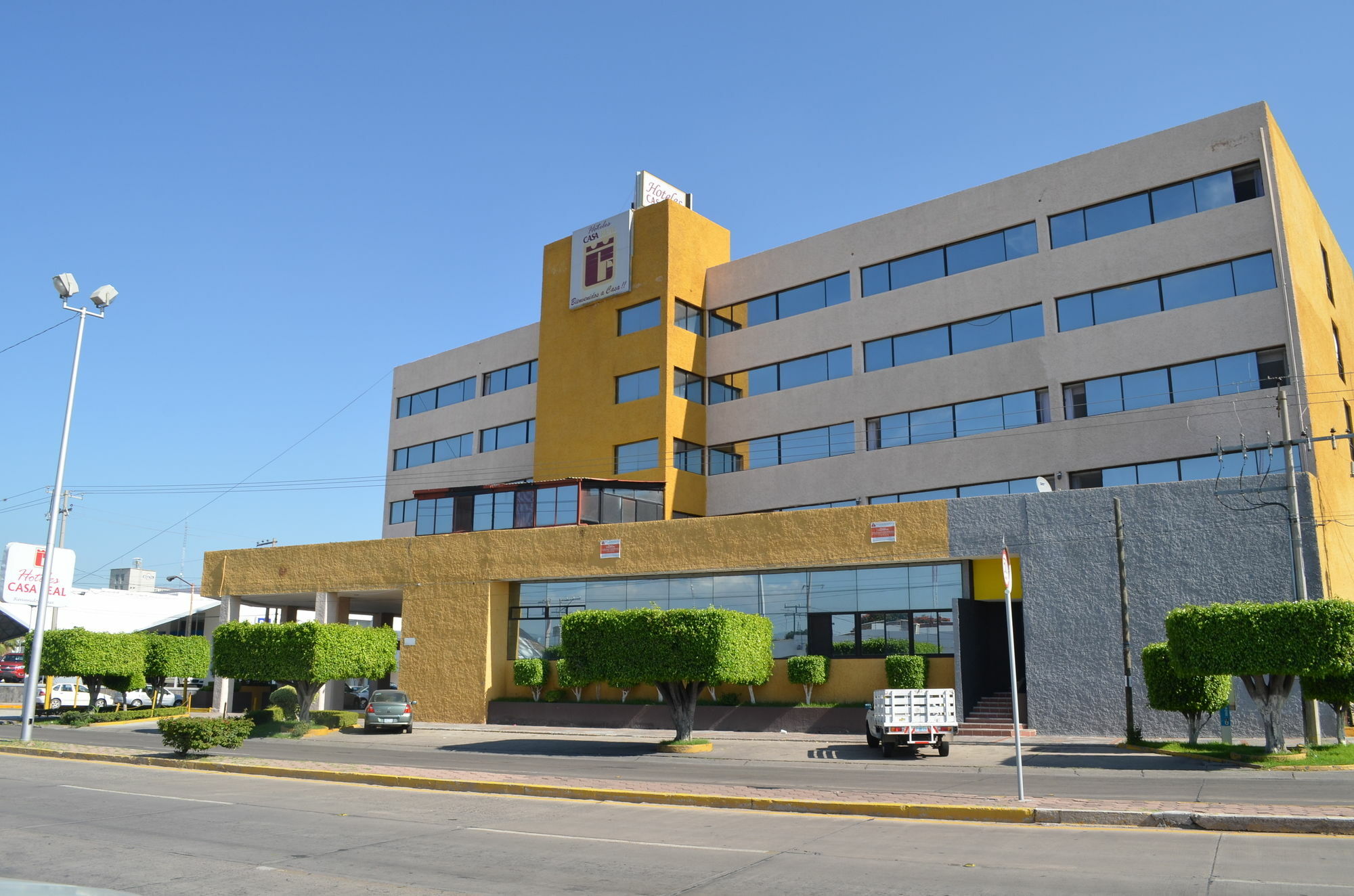 Capital O Hotel Casa Real Celaya Celaya  Kültér fotó